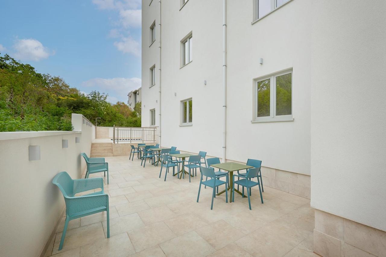 Garni Hotel Larimar Budva Exterior foto